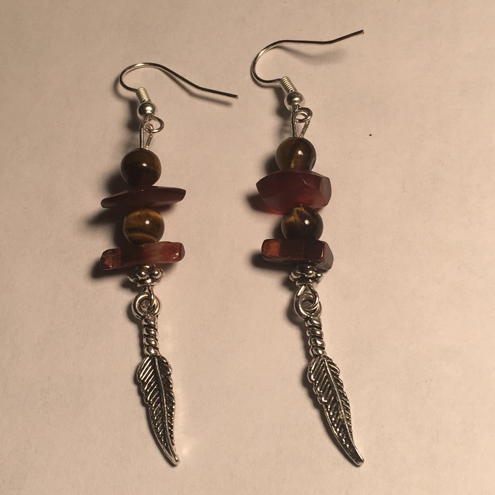 Earrings - Picture 1 of 2